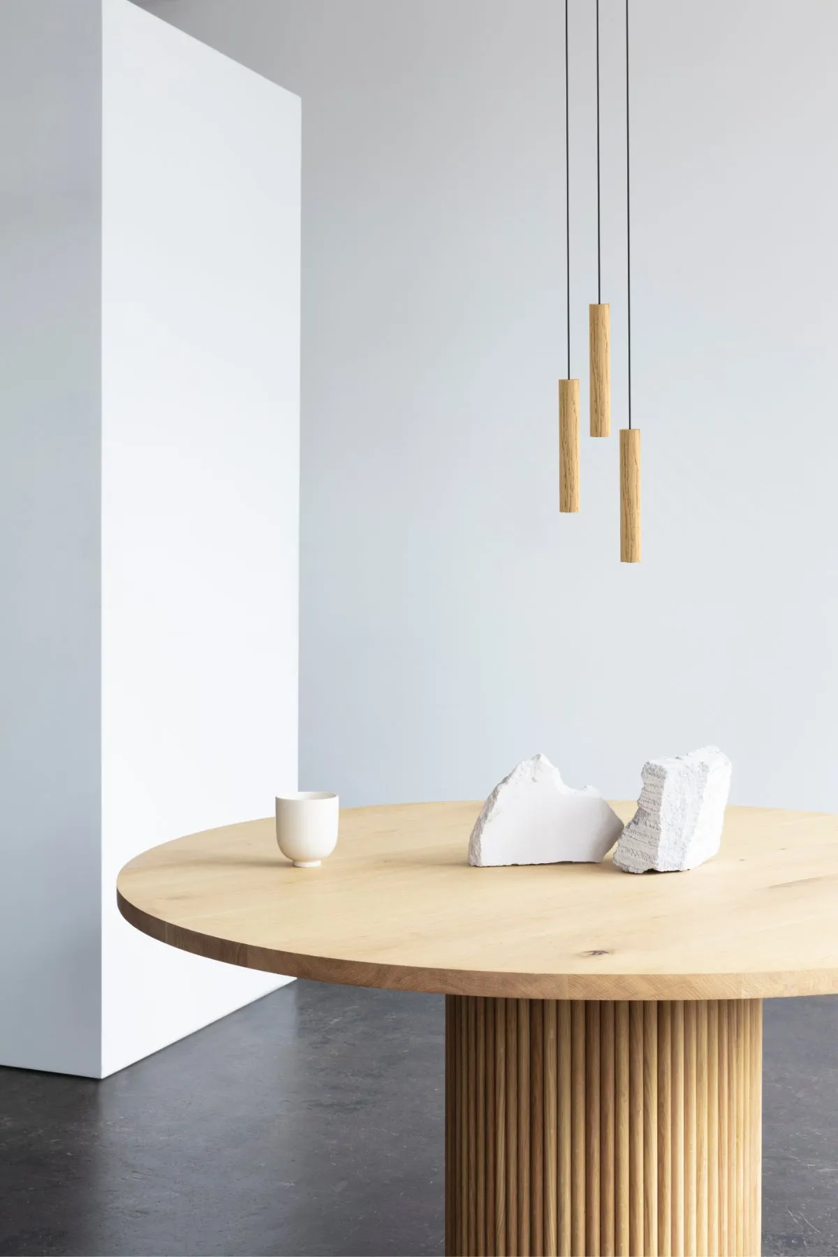 CHIMES Cluster 3 Oak LED Pendant Lights