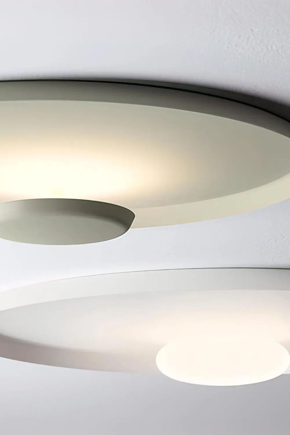 OLEV Overfly Plus Ceiling Light