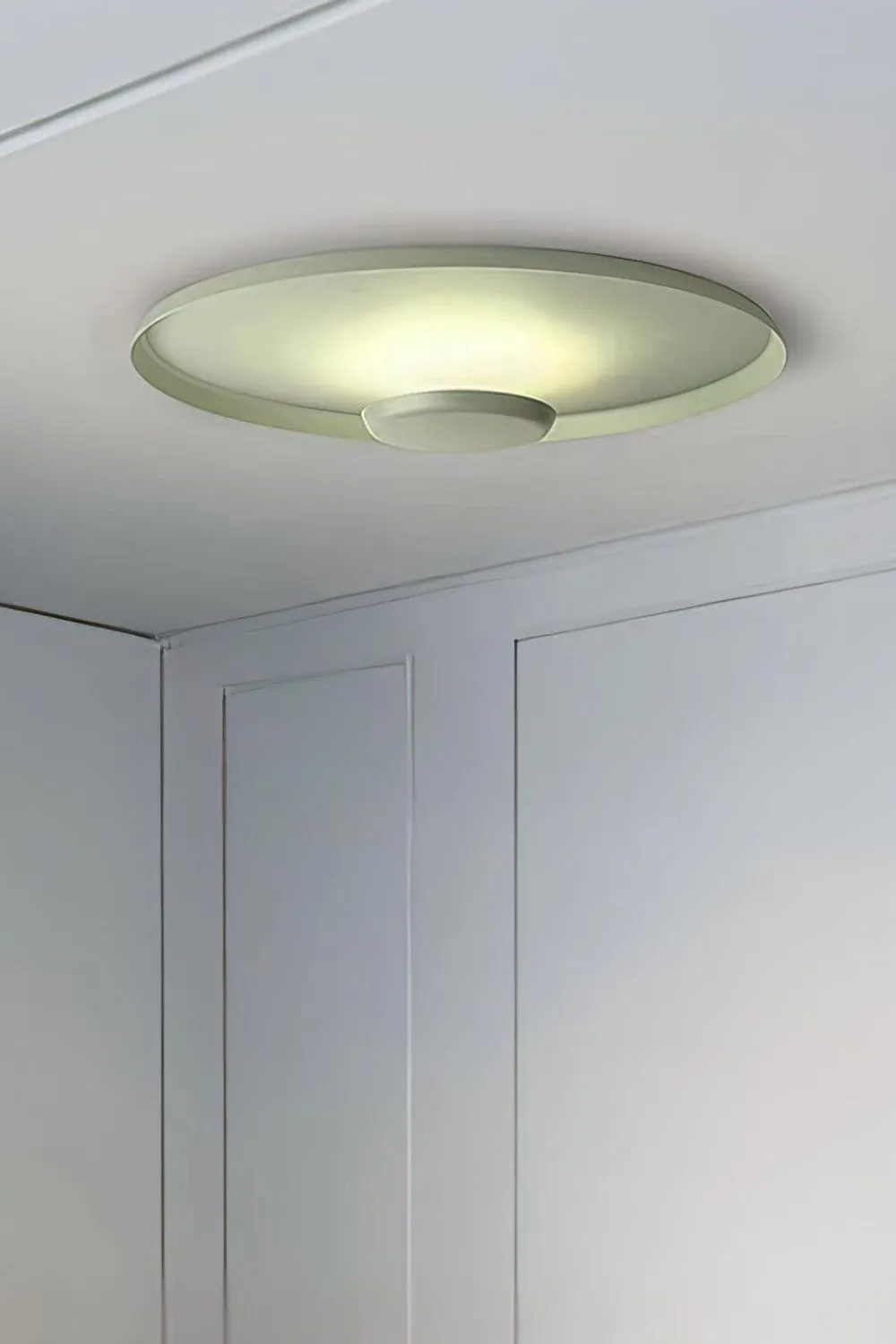 OLEV Overfly Plus Ceiling Light