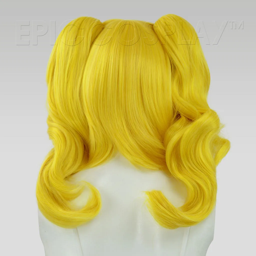 Rhea - Rich Butterscotch Blonde Wig