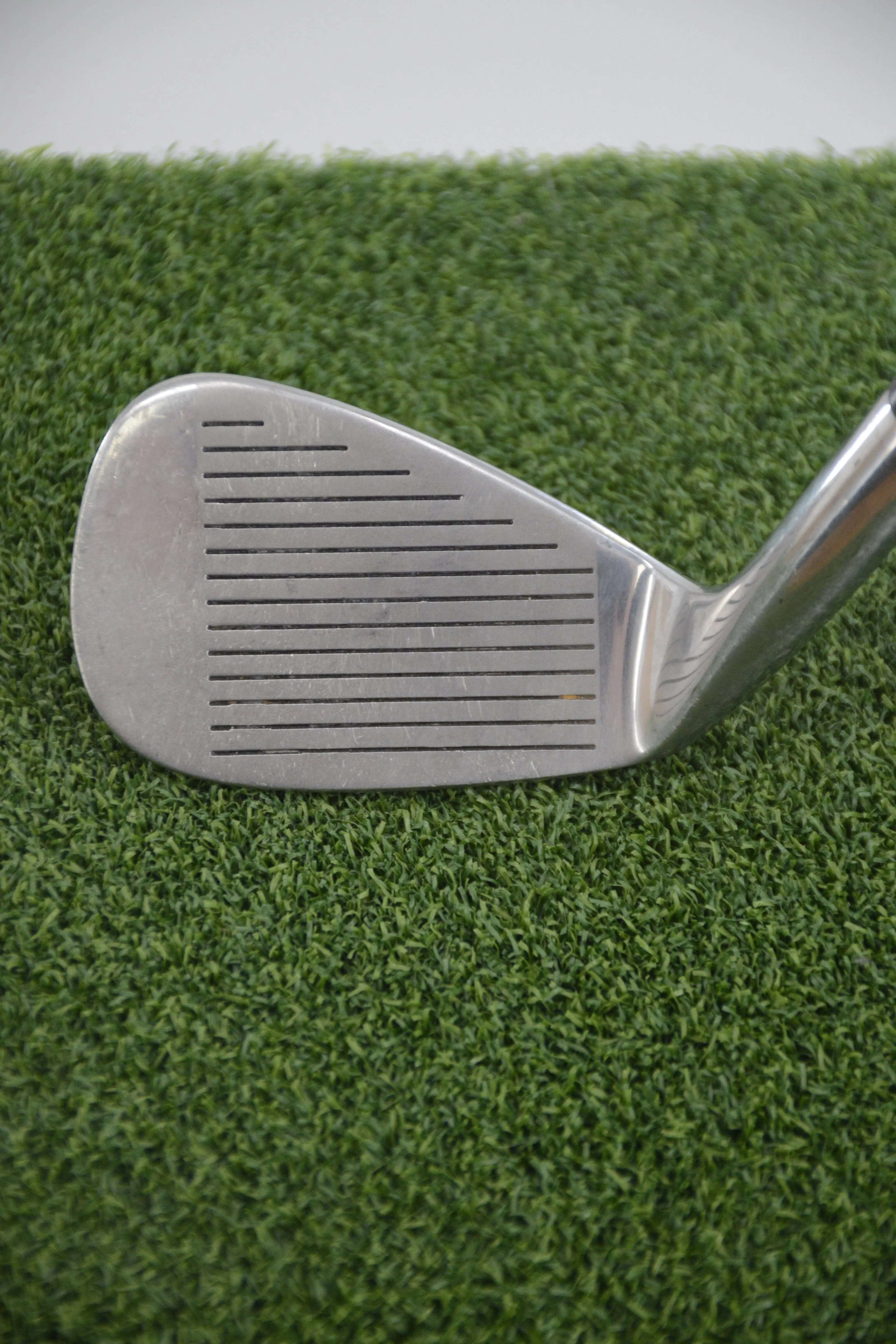 Warrior  9 Iron S Flex 35.25"